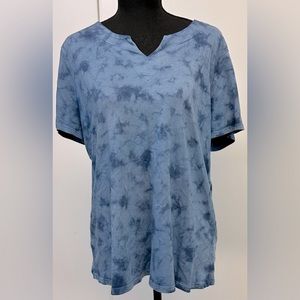 Chico’s Woman’s Cloud 9 Washed Notch-Neck Tee – Size 2 = U.S. 12